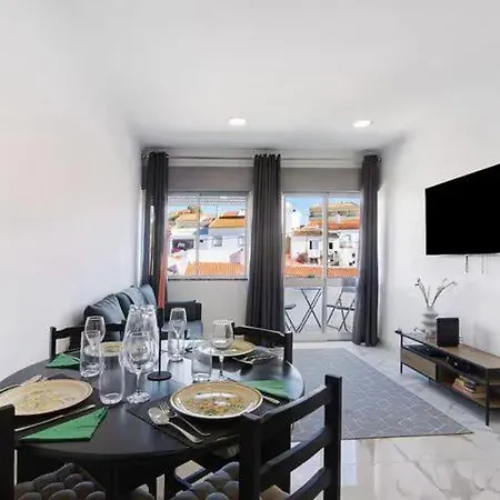 Alpha House Algarve 3 * Alcantarilha
